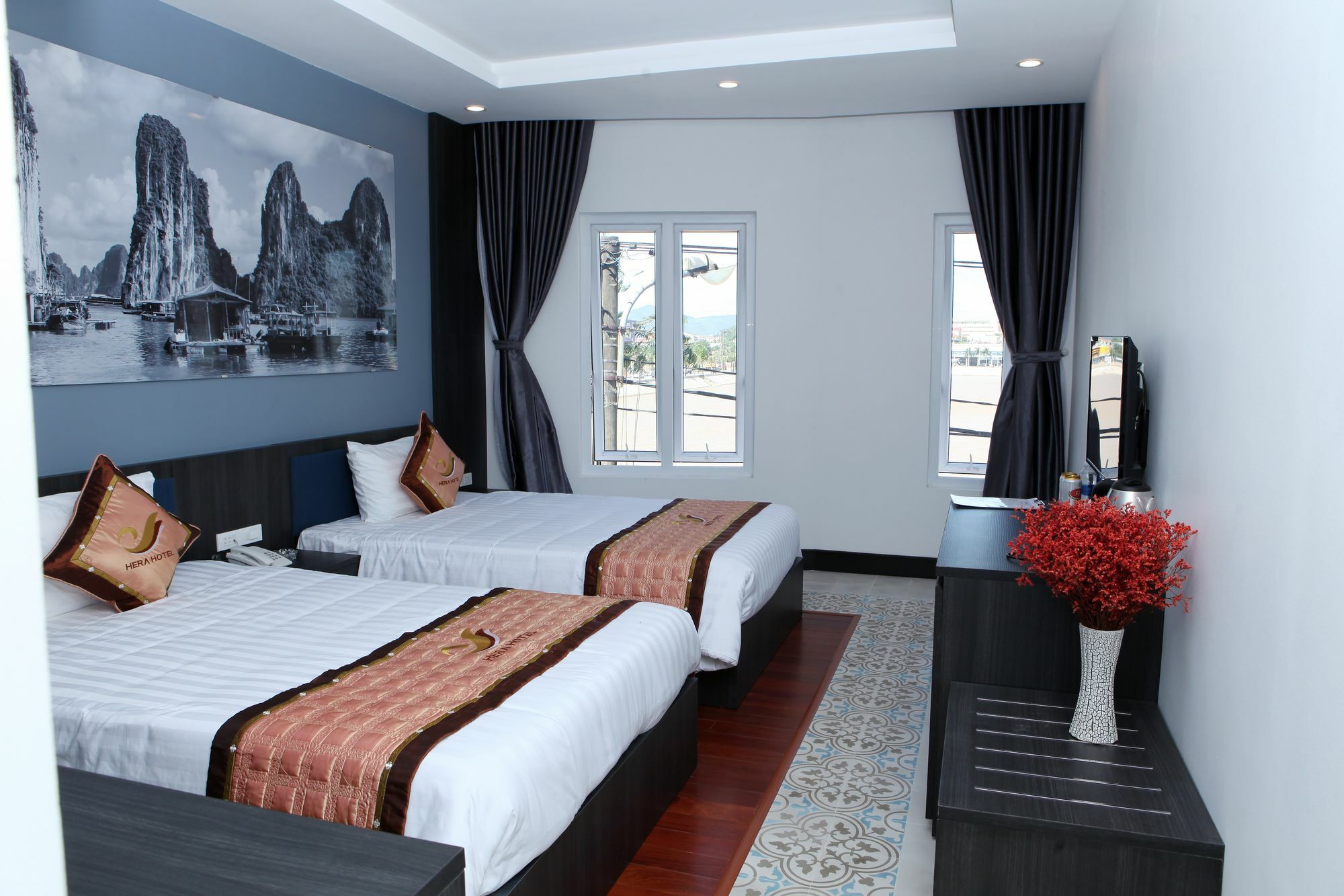 Hera Ha Long Hotel Exteriör bild
